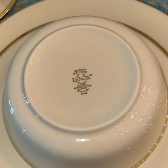 6 Piece Lenox Eternal China Dining Set - Picture 2 of 2